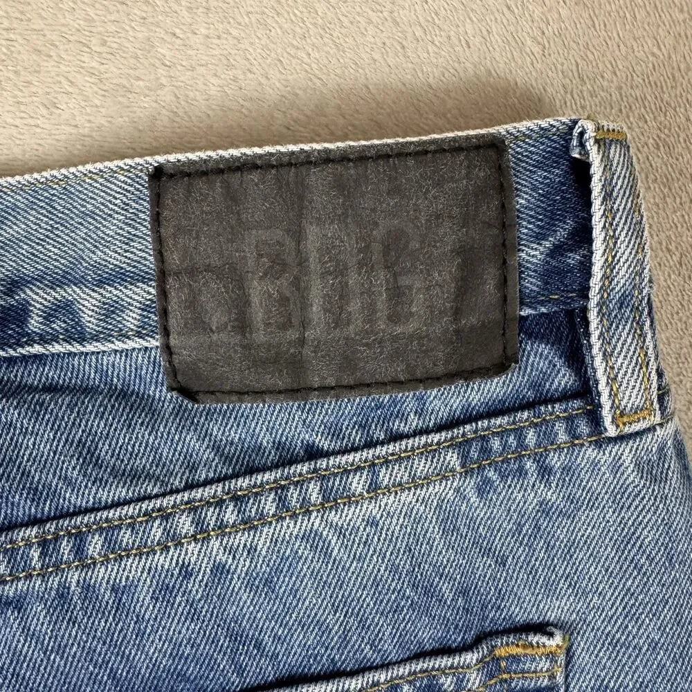 BDG Skate Fit Jeans Men's 32/32 Blue Raw Hem Distressed Faded Cotton